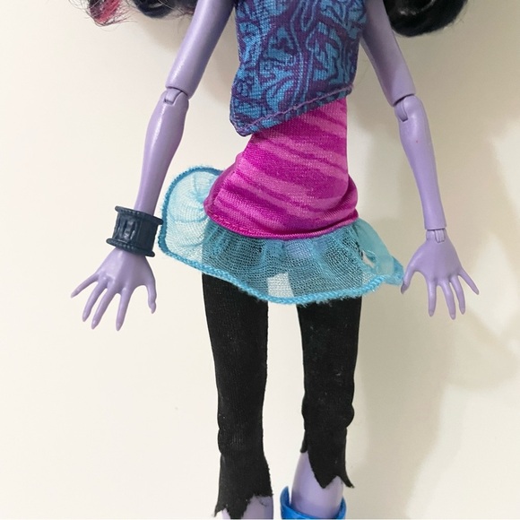 Mattel Monster High Jane Boolittle Doll - Picture 3 of 15
